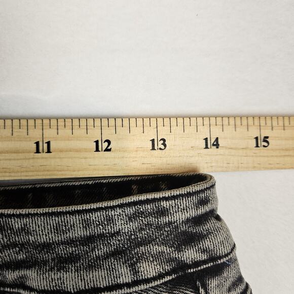 Fashion Nova Beach Party Cheeky Cut Off Denim Short Black Rip Jean Frayed Size 5 - Picture 9 of 14